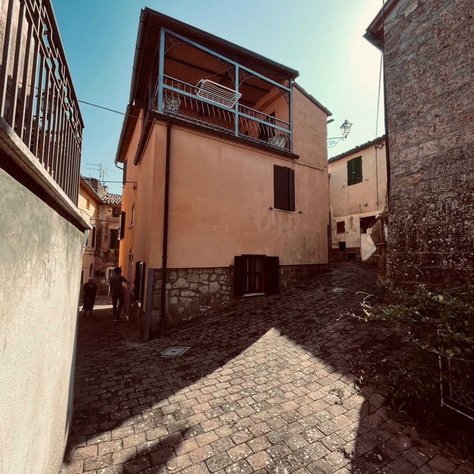 Appartamento con terrazzo a Sorano
