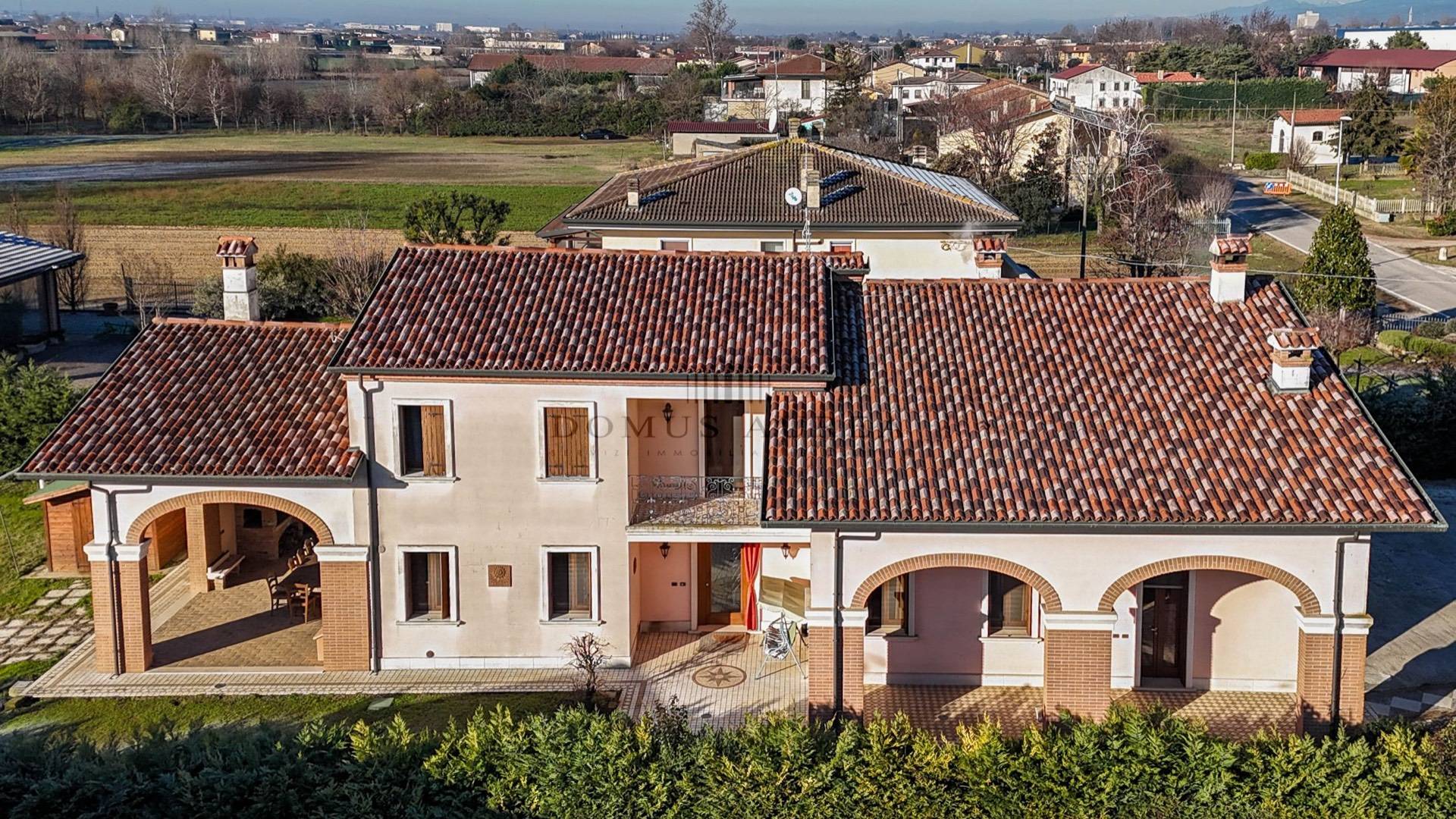 Villa in vendita a Cologna Veneta