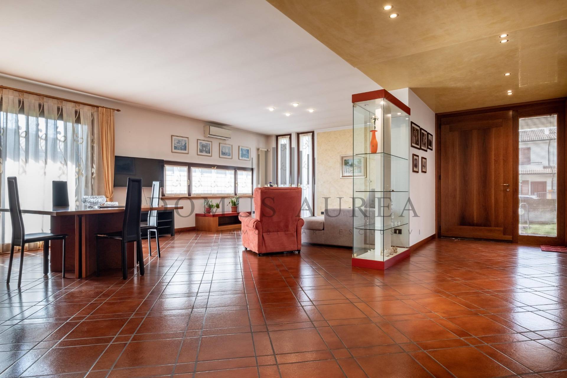 Villa in vendita a San Bonifacio, Prova