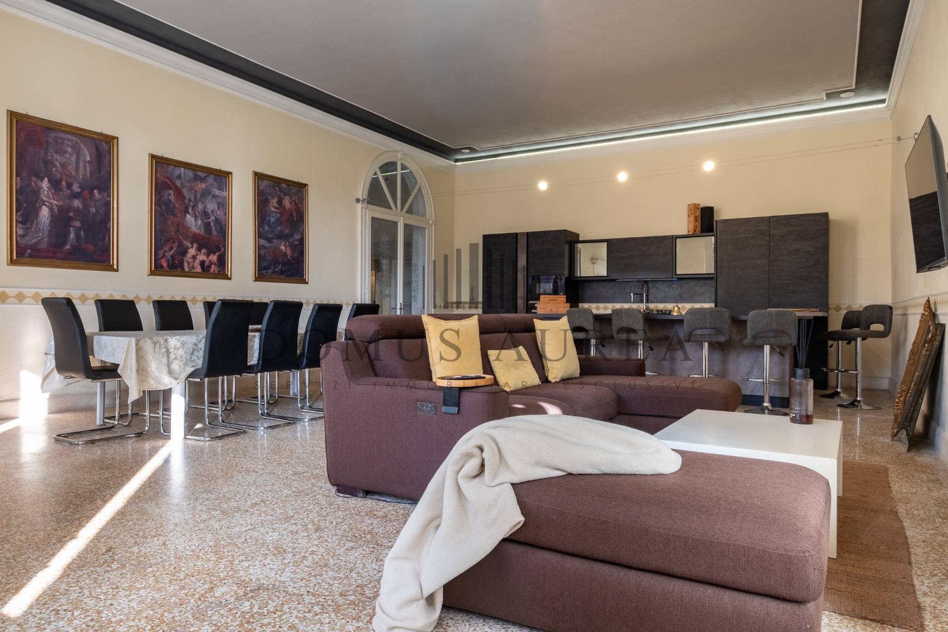 Villa in vendita a Albaredo d'Adige