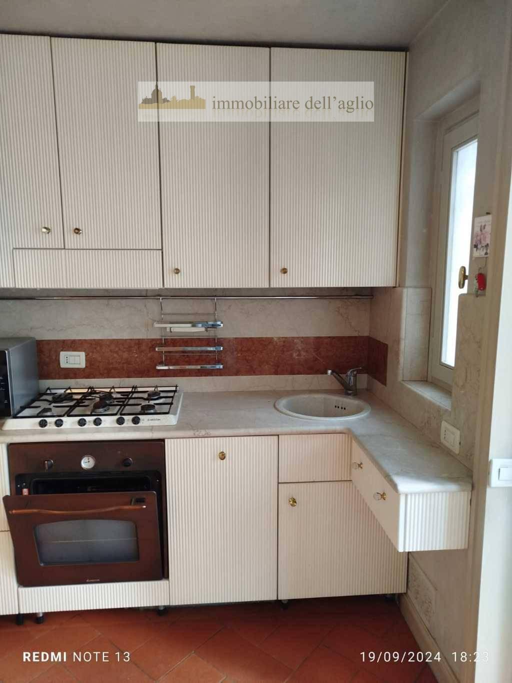 Trilocale arredato in affitto a Polpenazze del Garda