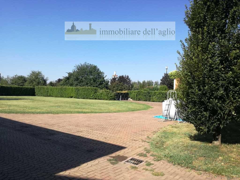 Capannone ristrutturata a Carpenedolo