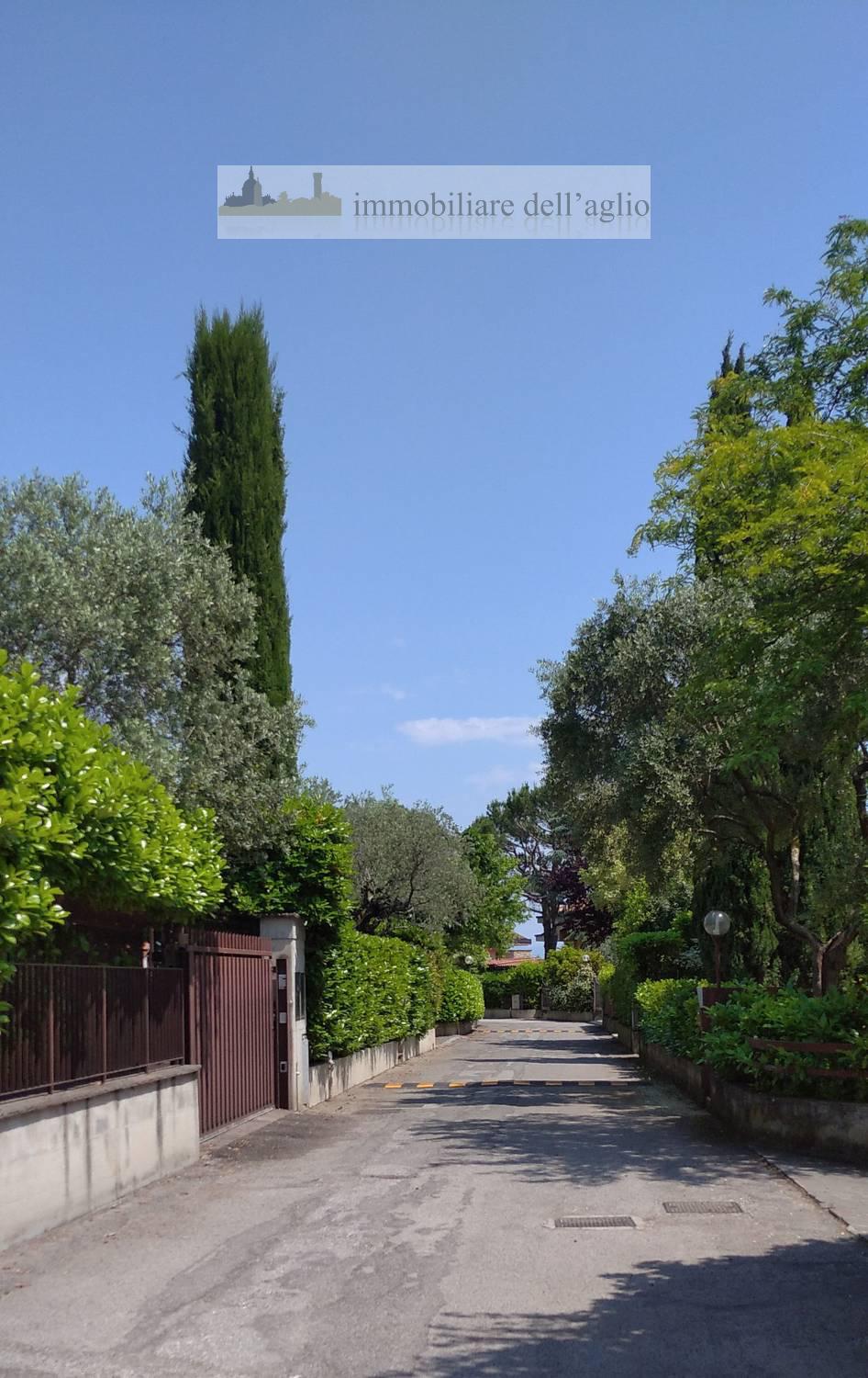 Villa con giardino a Padenghe sul Garda