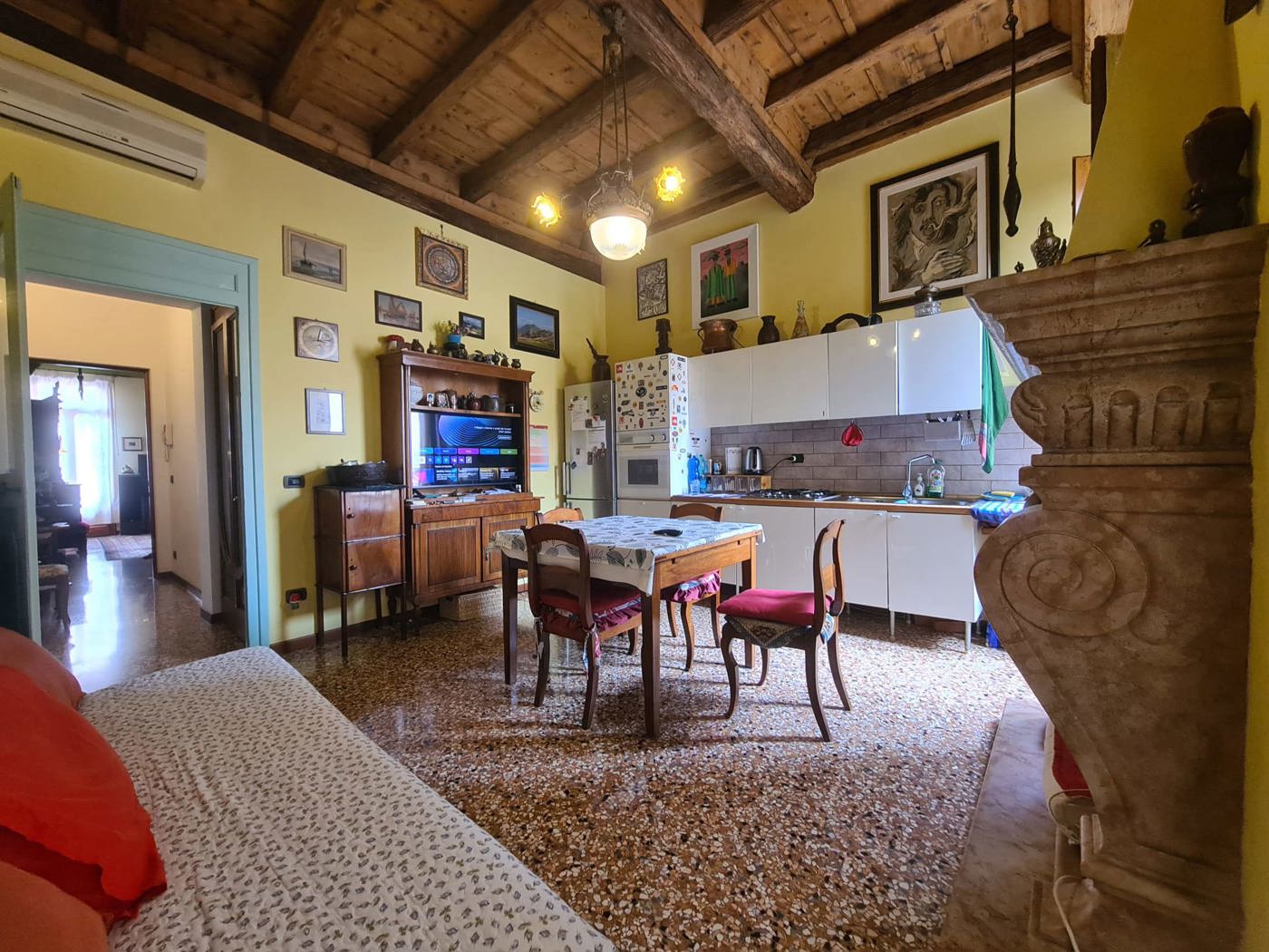 Trilocale ristrutturato a Este