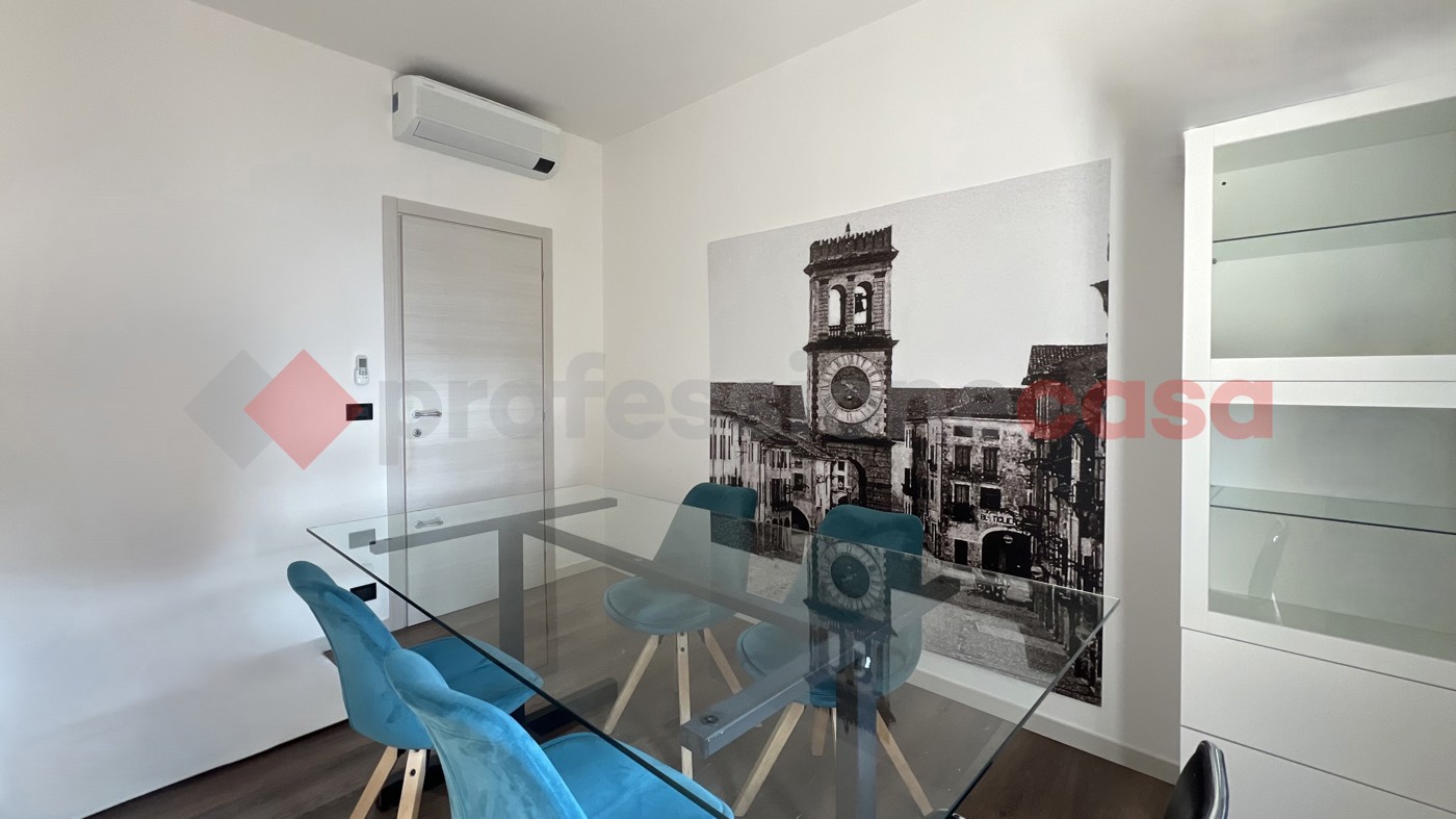 Bilocale arredato in affitto a Este