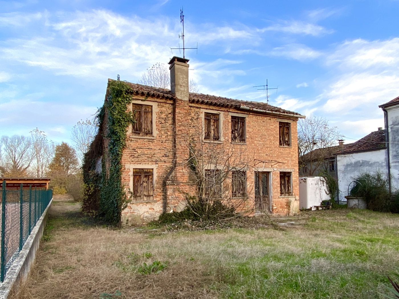 Rustico da ristrutturare a Villa Estense