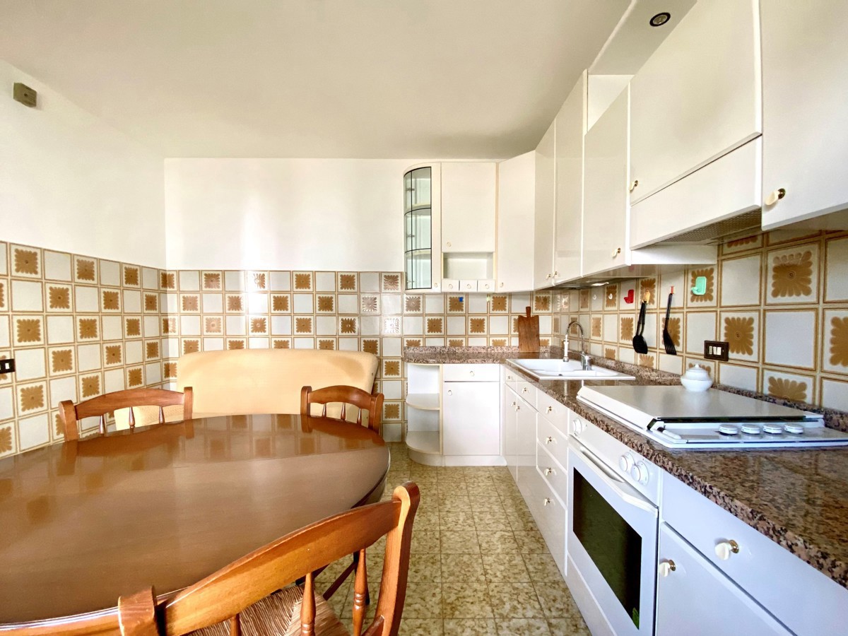 Casa indipendente con box a Lozzo Atestino