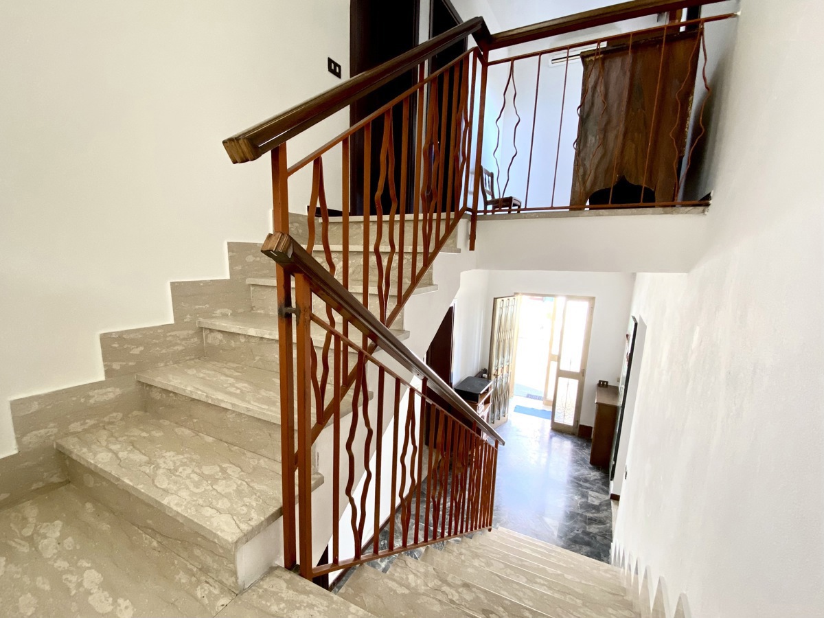 Casa indipendente con box a Lozzo Atestino