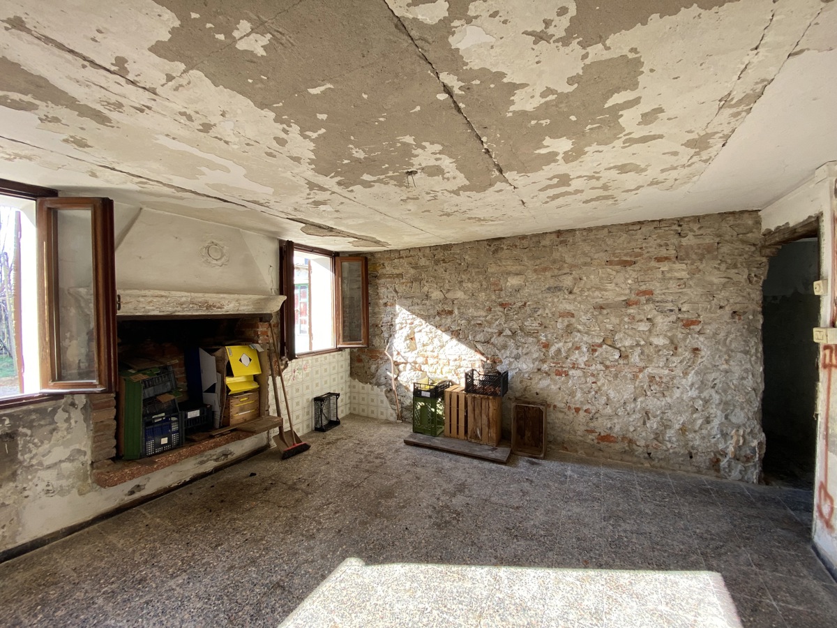 Villa da ristrutturare a Ospedaletto Euganeo