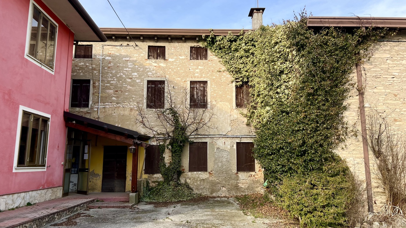 Casa indipendente con giardino a Rovolon