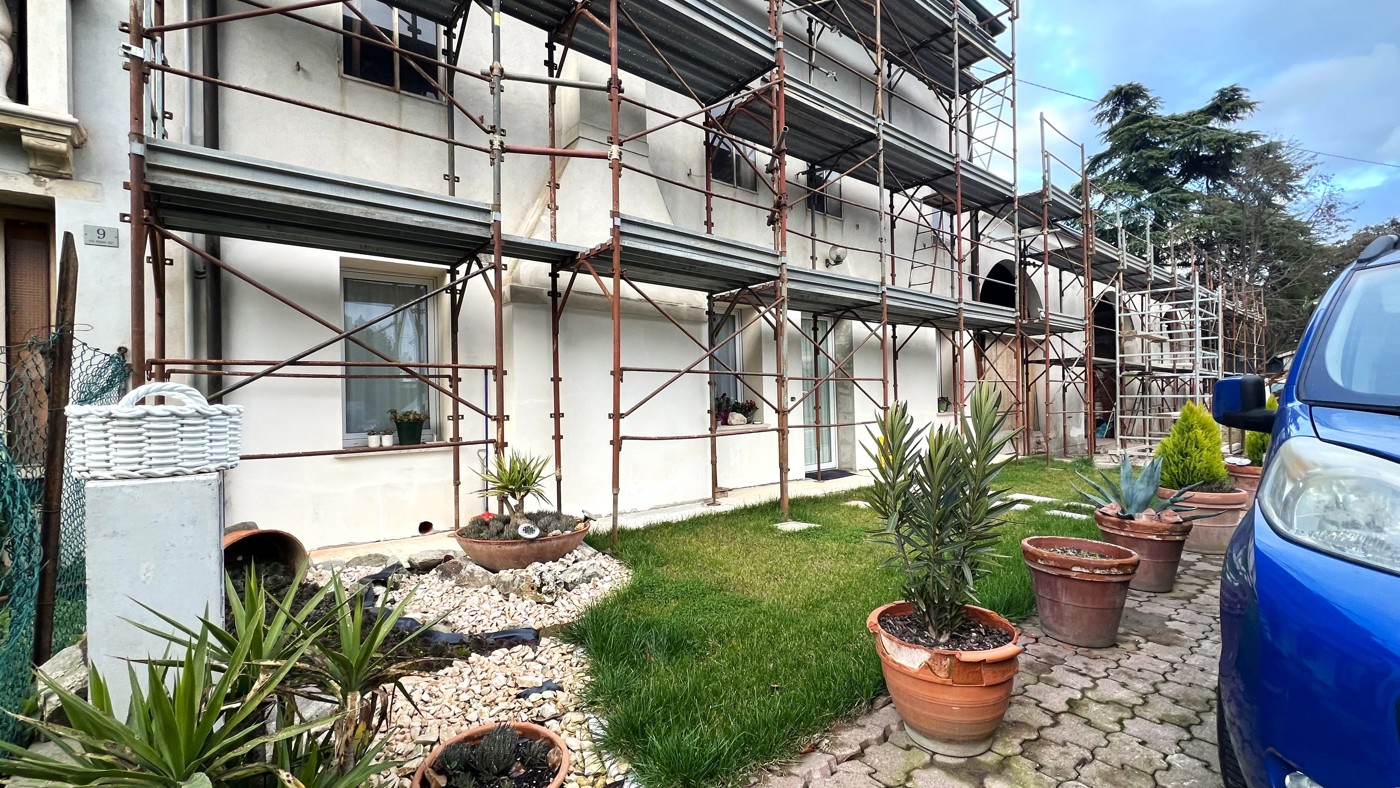 Trilocale con giardino a Ospedaletto Euganeo