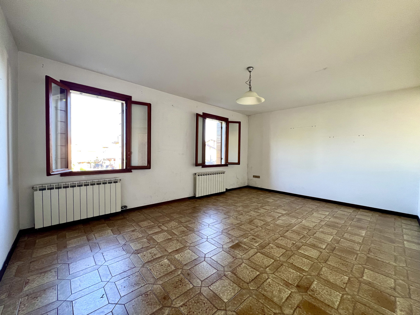 Quadrilocale in vendita a Sant'Urbano