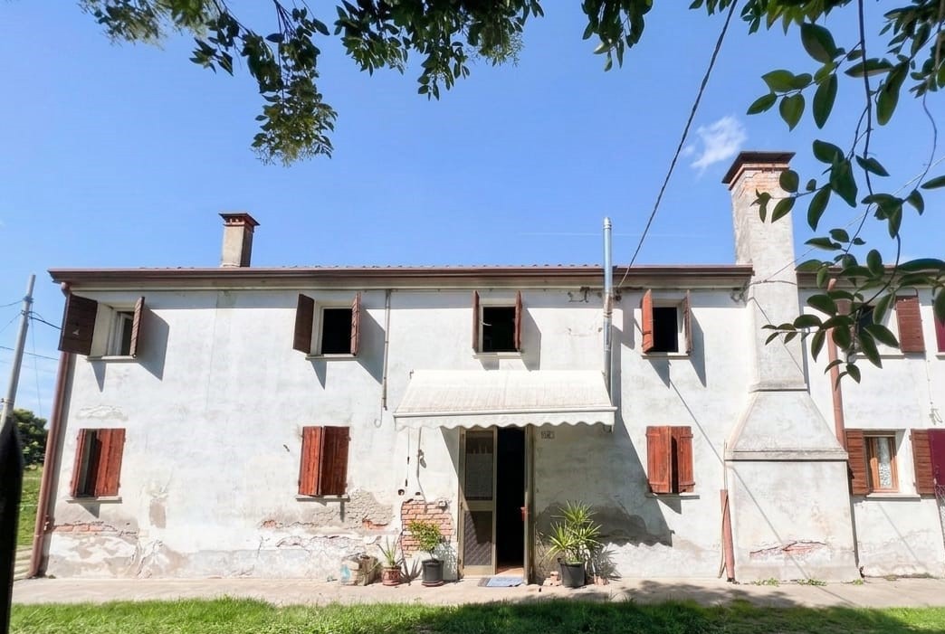 Villa Bifamiliare con giardino a Sant'Urbano