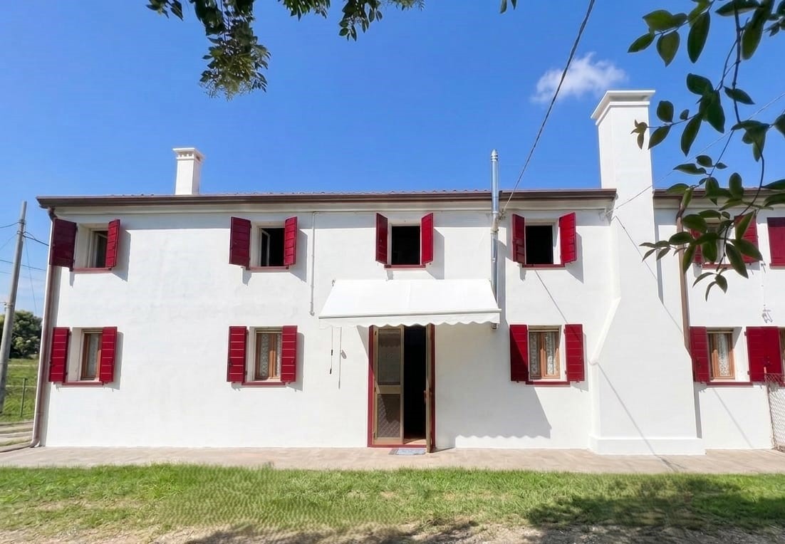 Villa Bifamiliare con giardino a Sant'Urbano