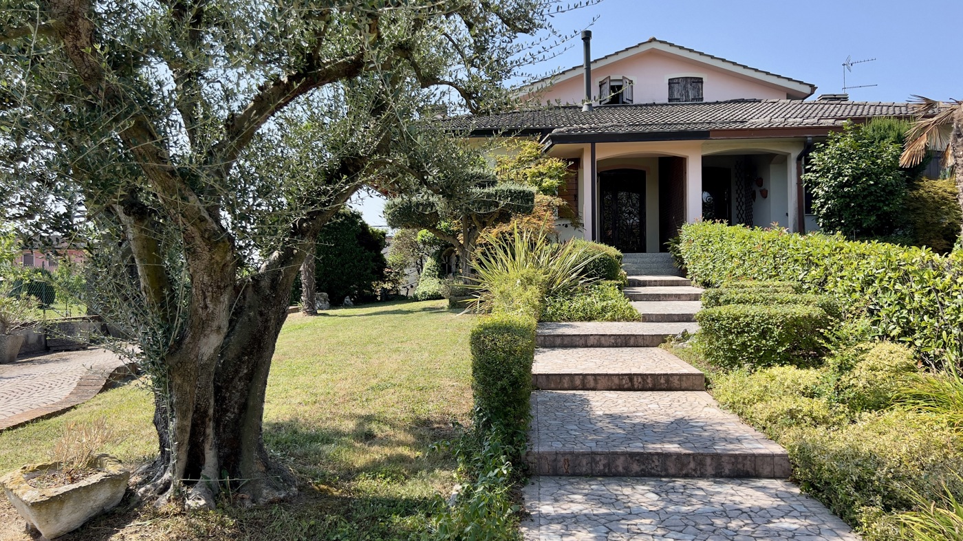 Casa indipendente con giardino a Pernumia