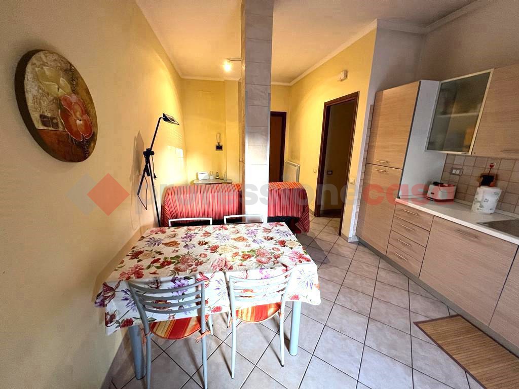 Appartamento arredato in affitto a Roma