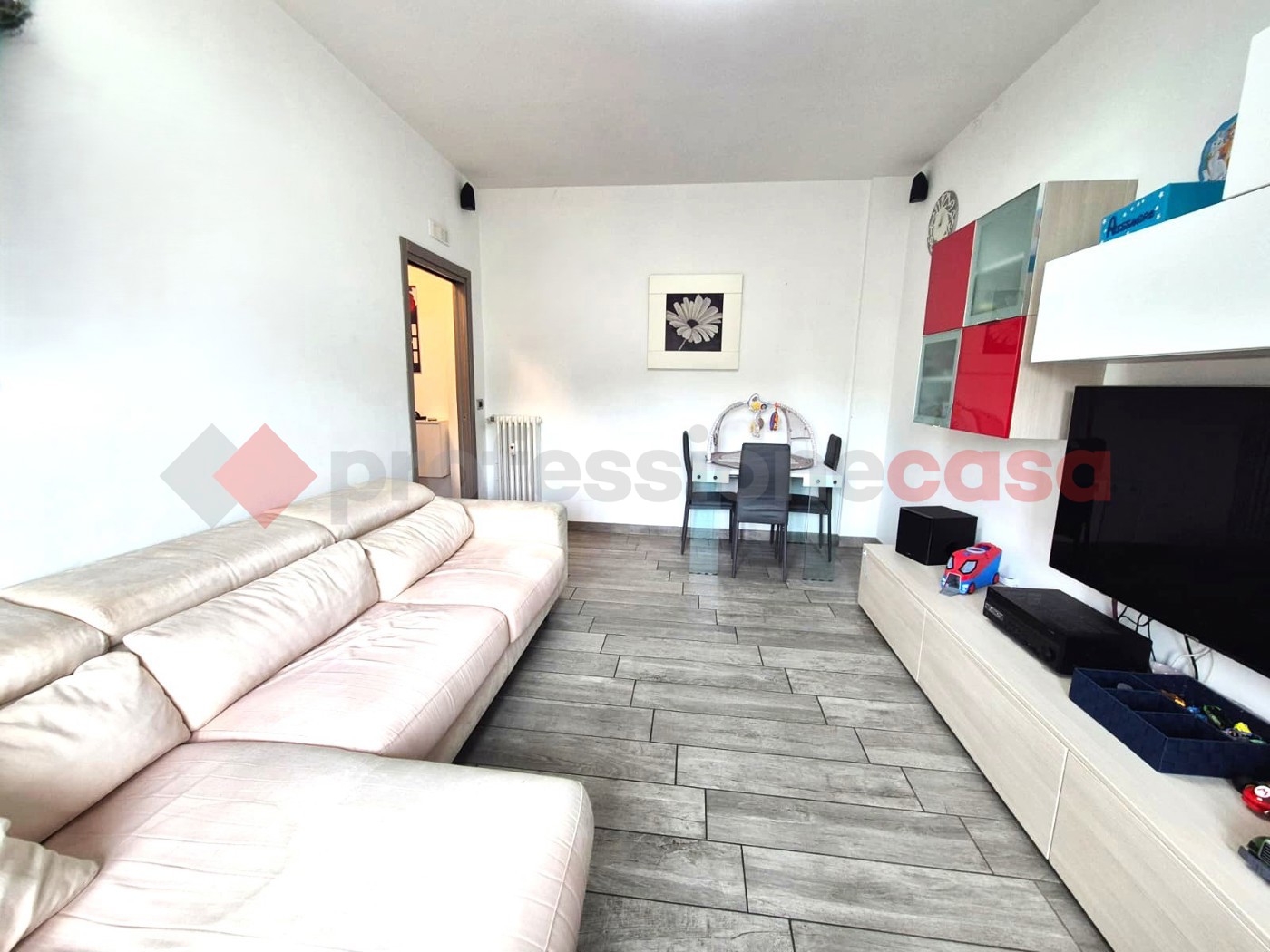 Bilocale ristrutturato a Roma