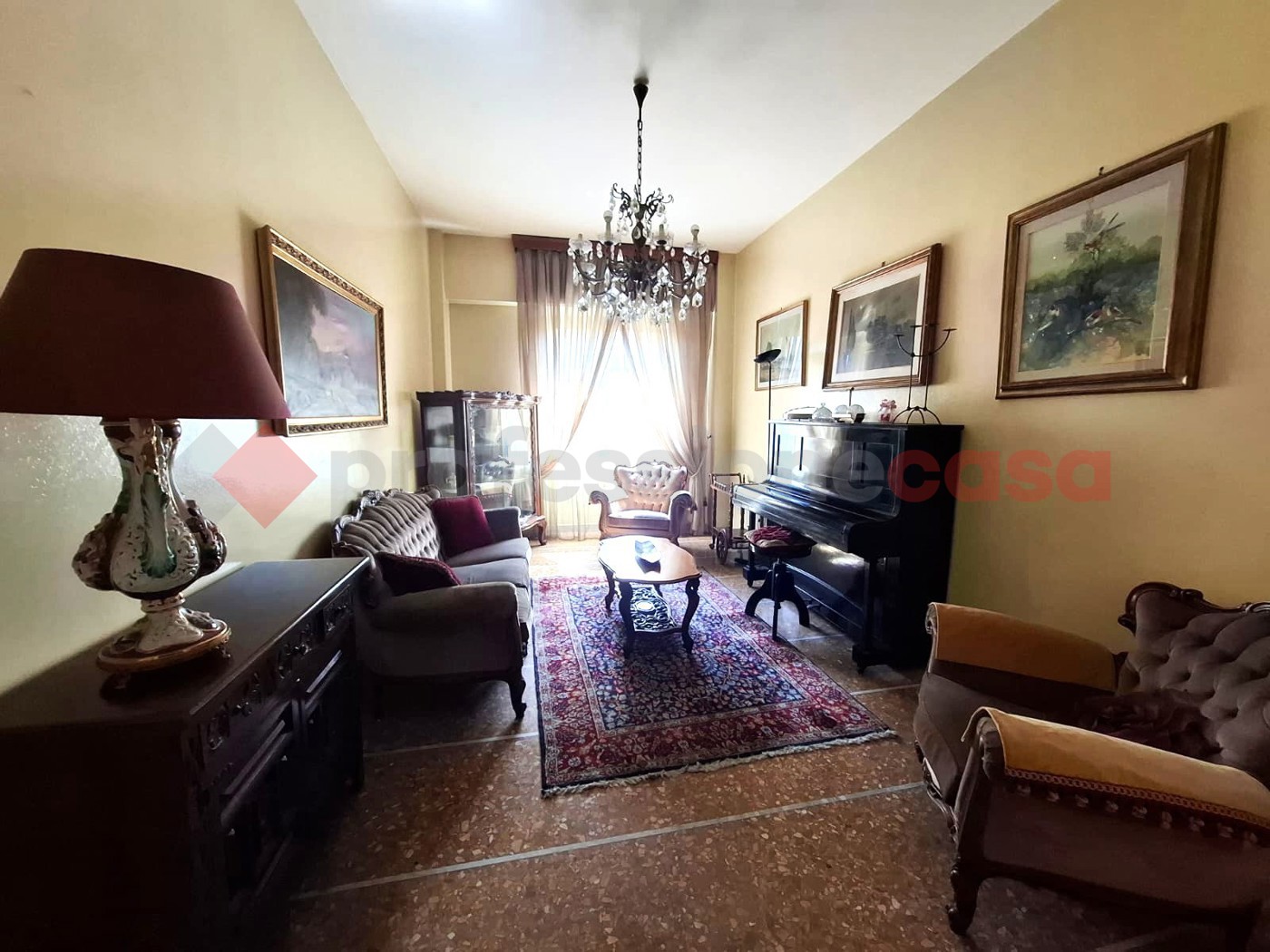 Trilocale arredato in affitto a Roma