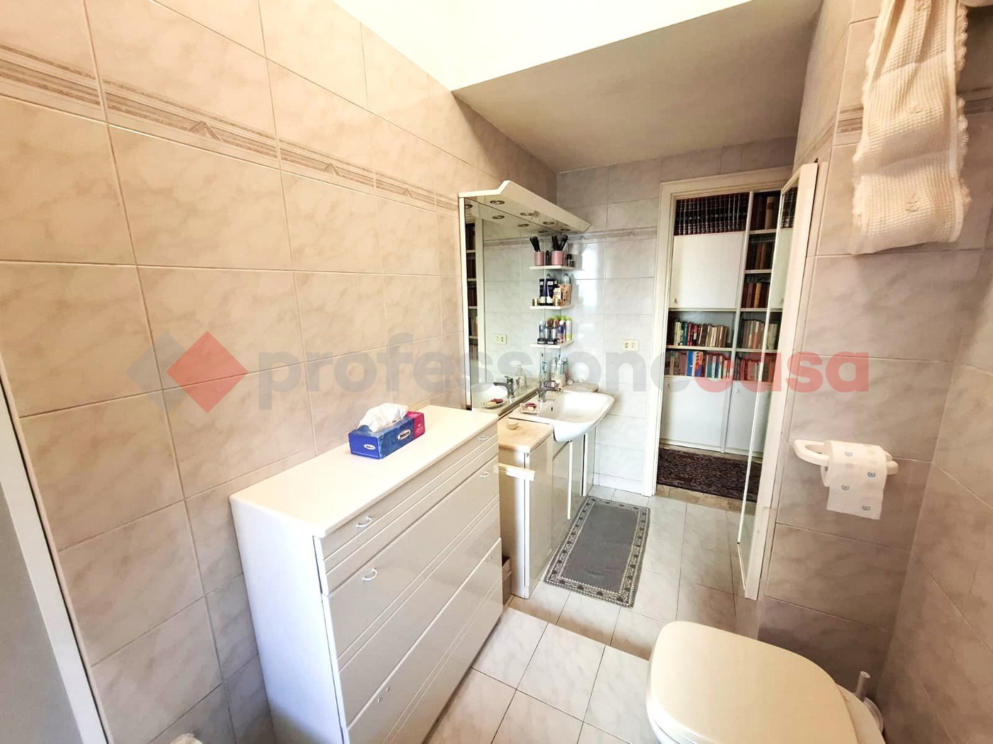 Trilocale arredato in affitto a Roma