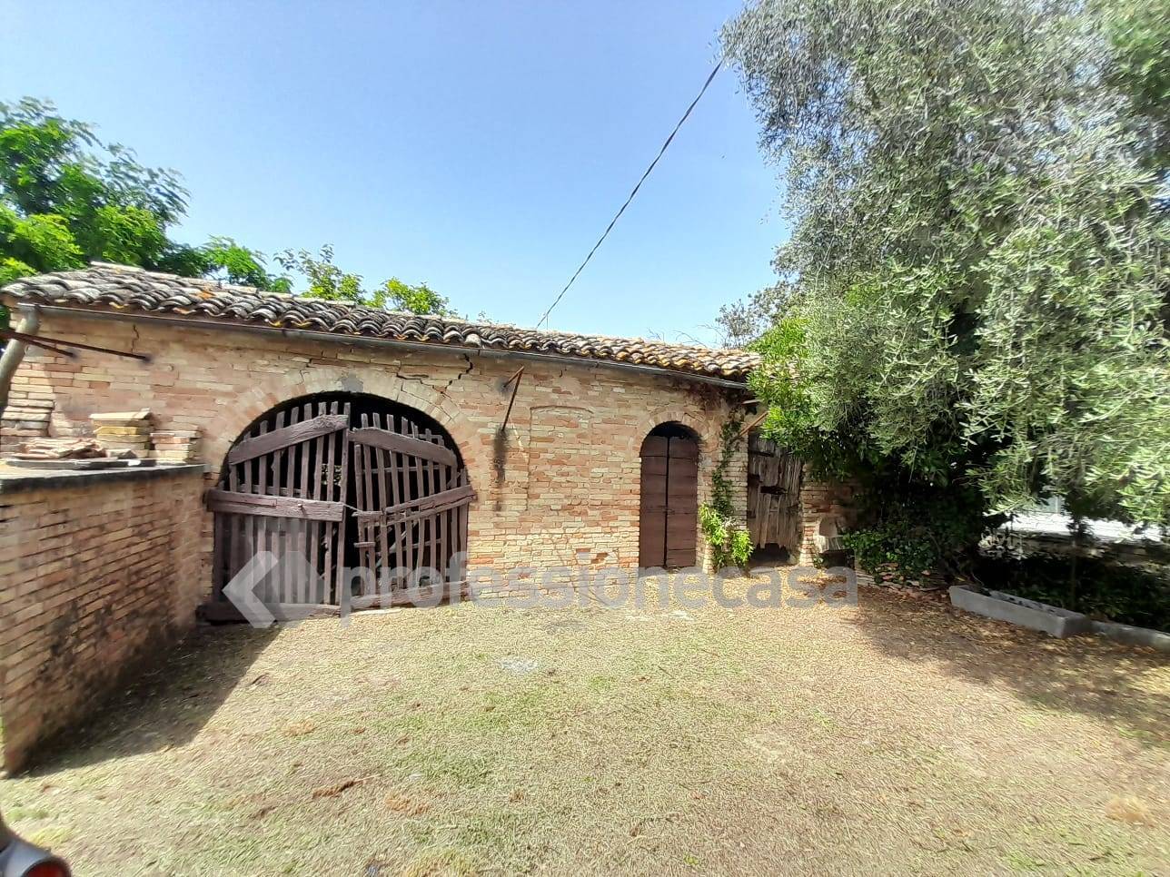 Casa colonica in vendita a Sant'Elpidio a Mare, Periferia