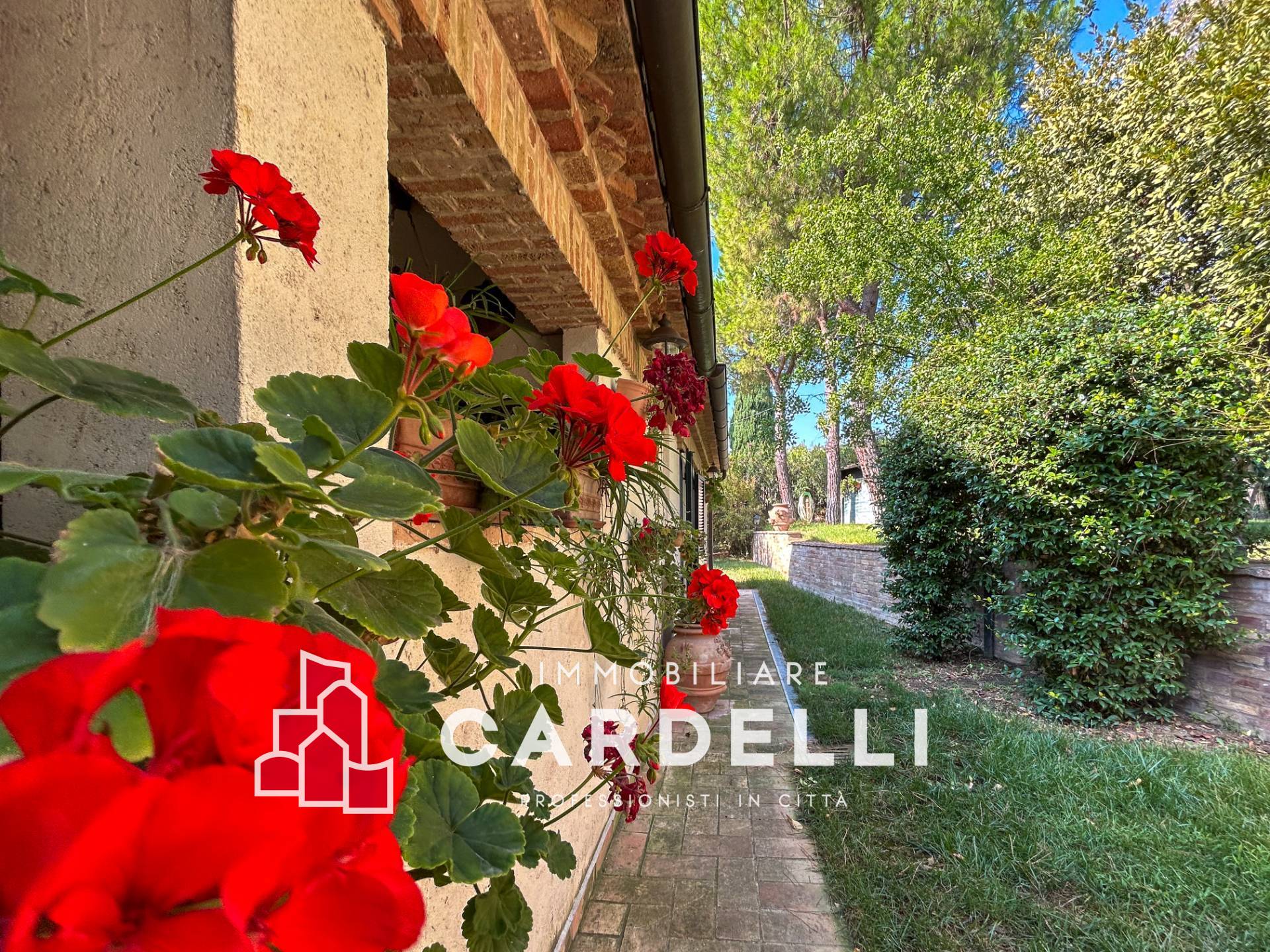 Villa in vendita a Montelupone, CAMPAGNA