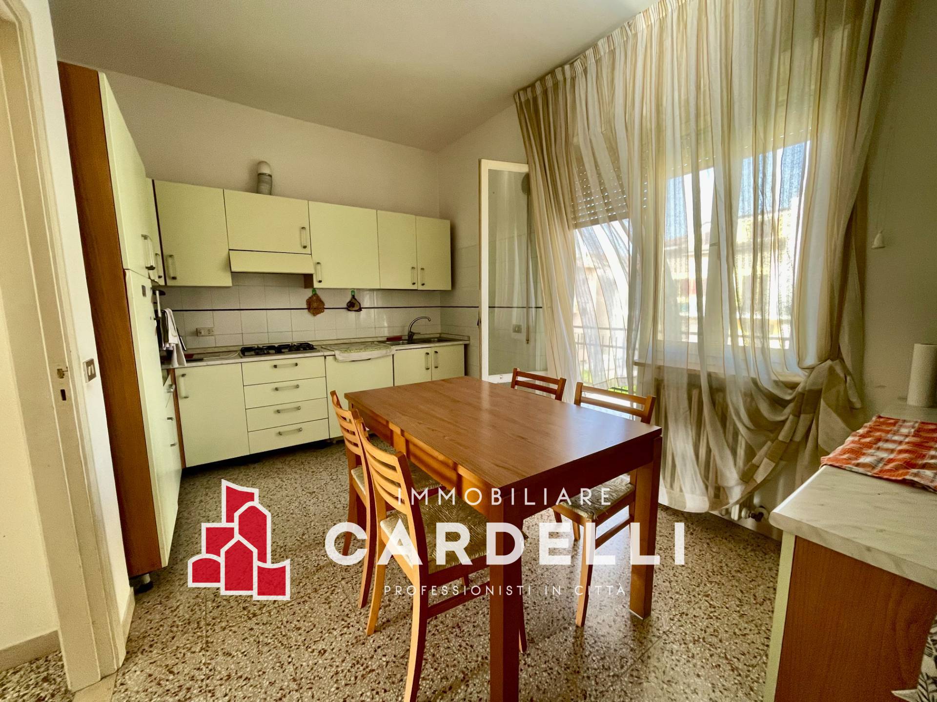 Appartamento in vendita a Monte Urano, CAMPO SPORTIVO