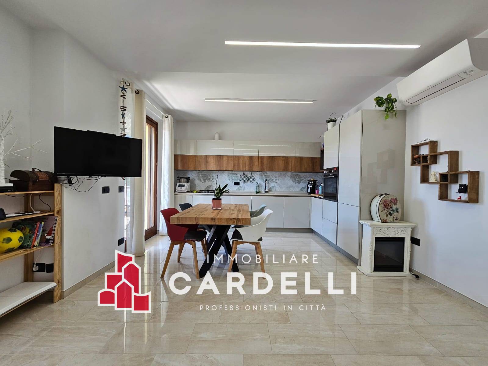 Appartamento in vendita a Monte Urano, CAMPO SPORTIVO