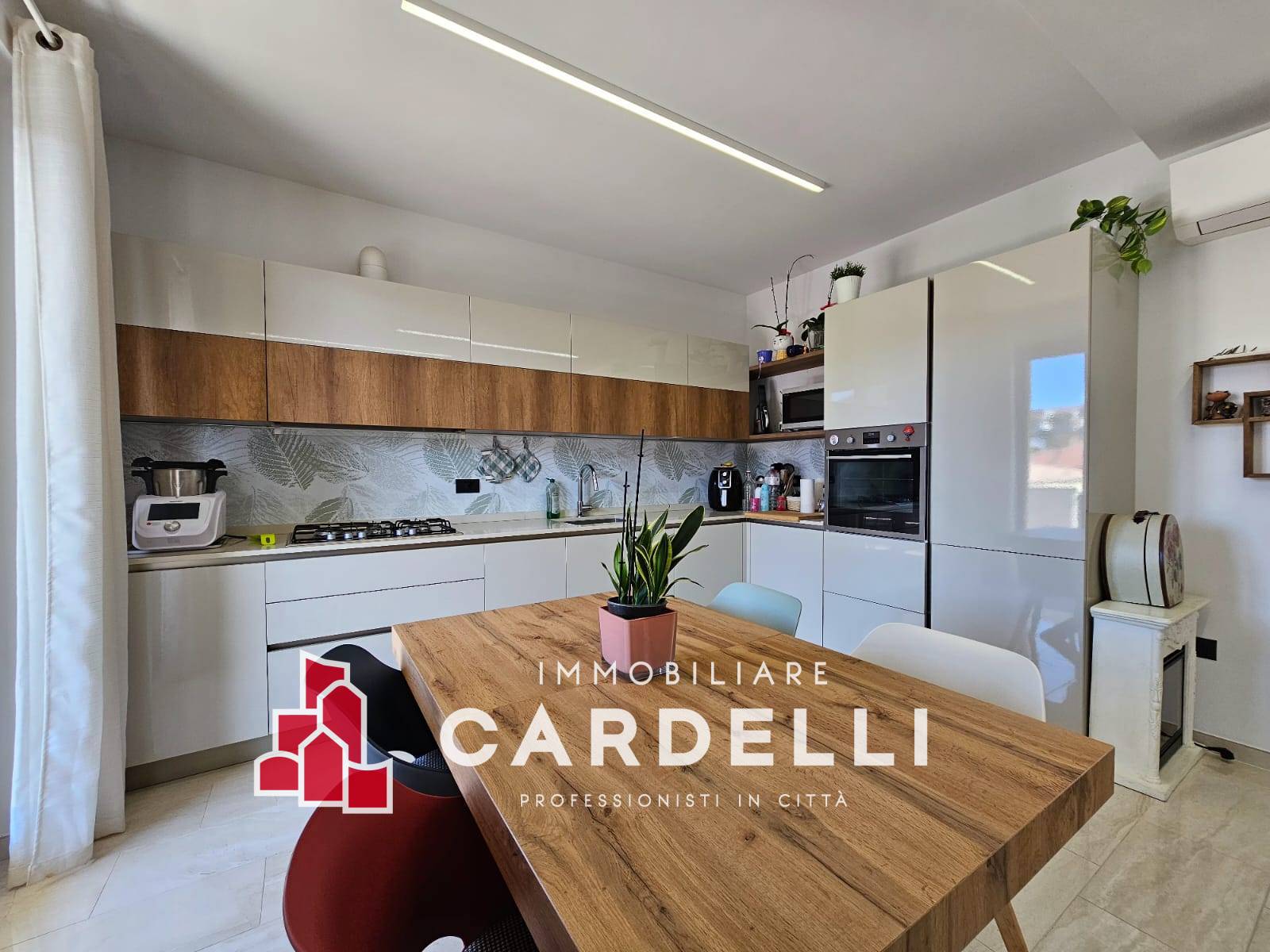 Appartamento in vendita a Monte Urano, CAMPO SPORTIVO