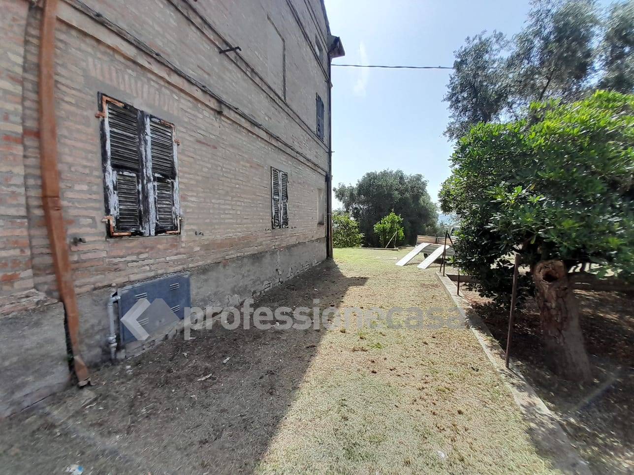 Casa colonica in vendita a Sant'Elpidio a Mare, Periferia
