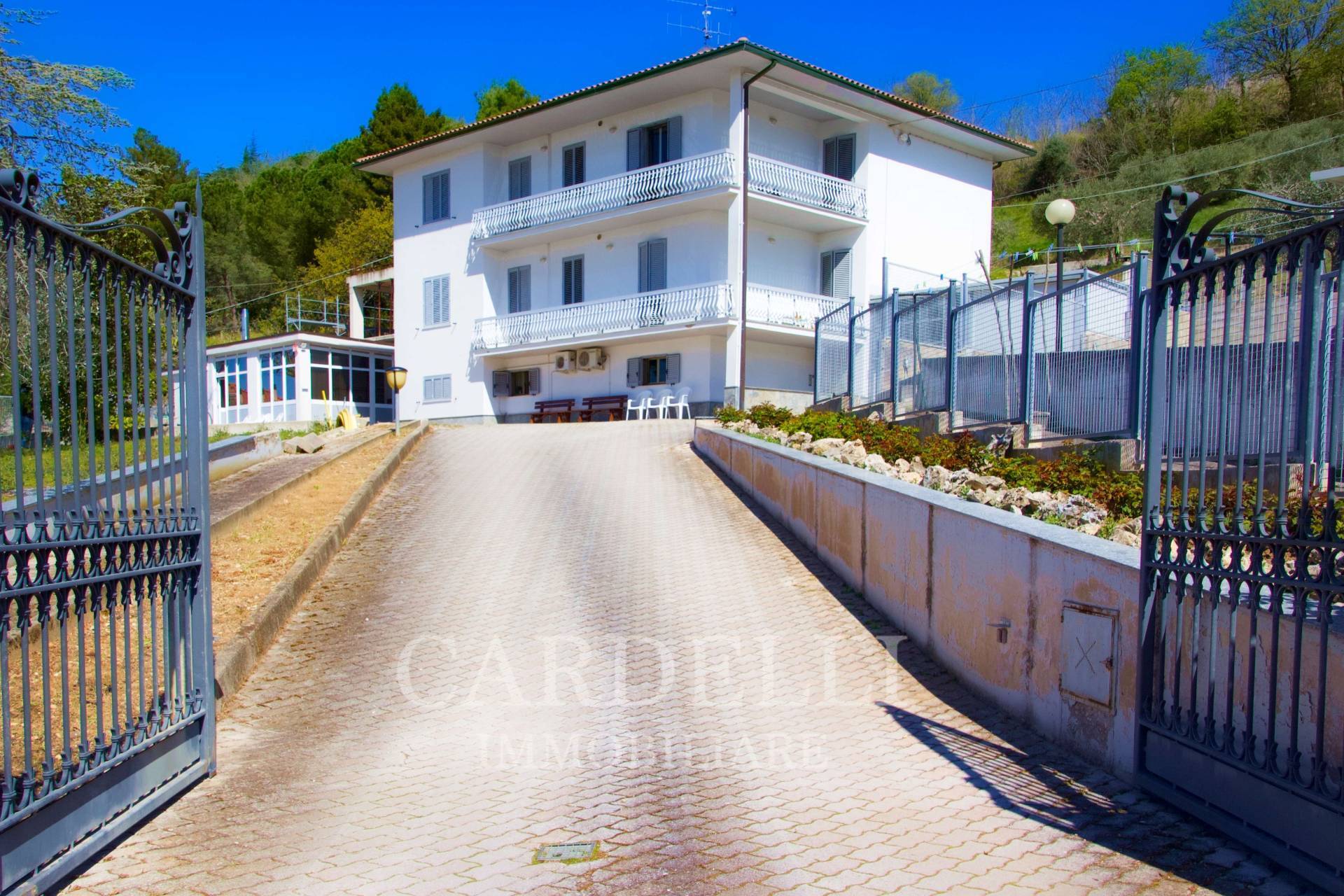 Casa cielo-terra in vendita a Montecosaro