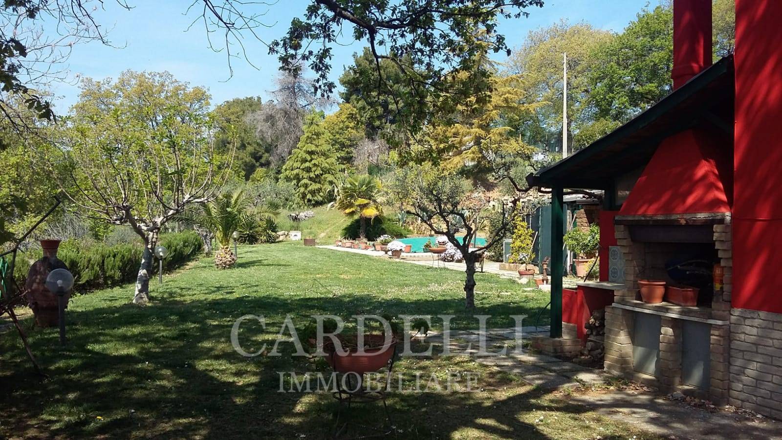 Casa singola in vendita a Civitanova Marche