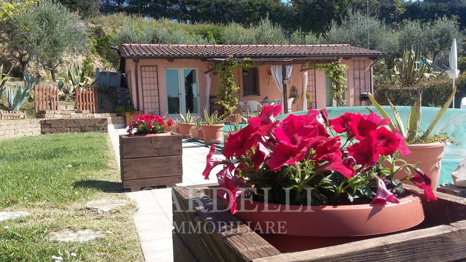 Casa singola in vendita a Civitanova Marche