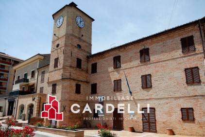 Attivit commerciale in vendita a Porto Sant'Elpidio