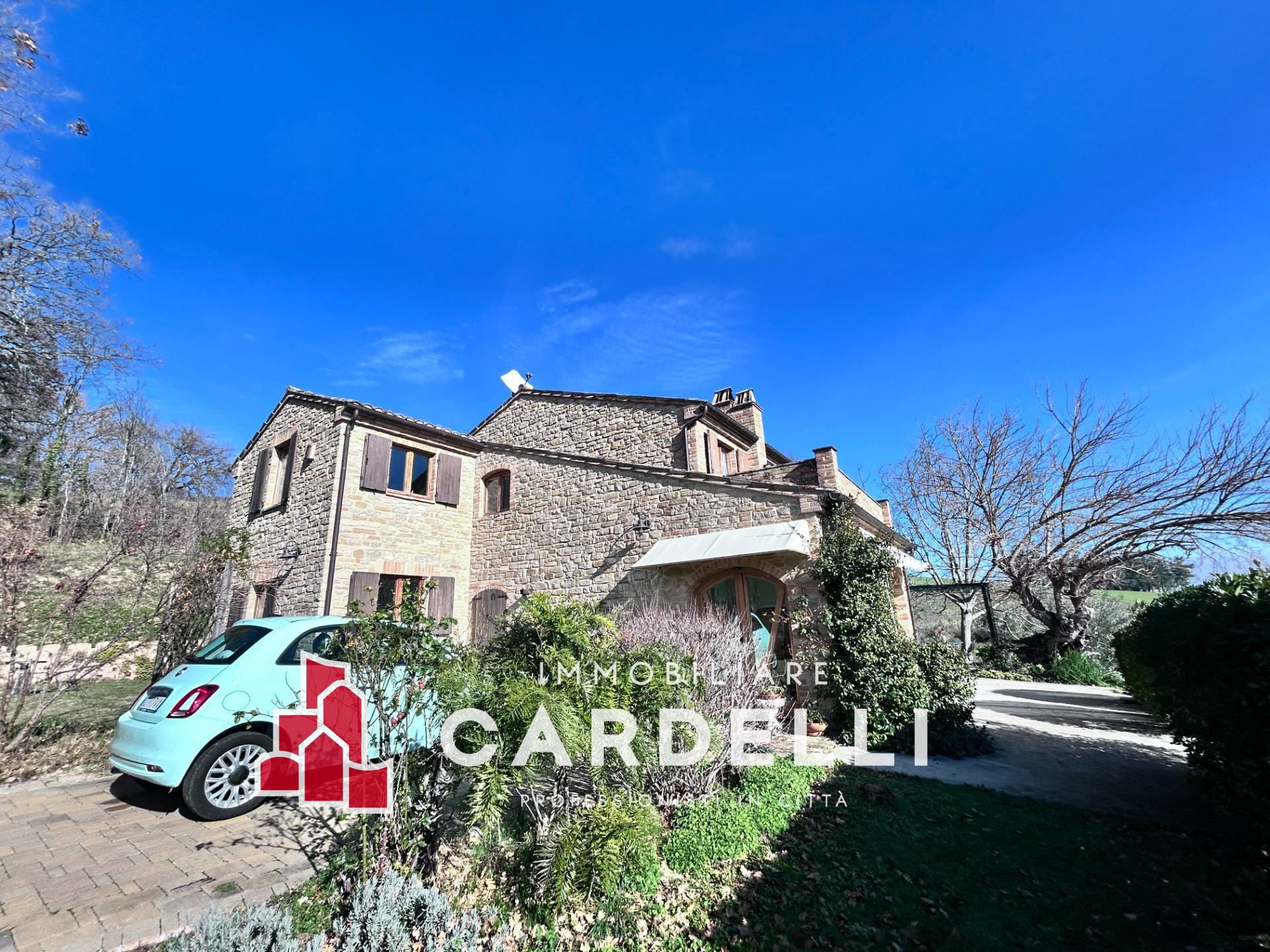 Casa singola in vendita a Monte Rinaldo