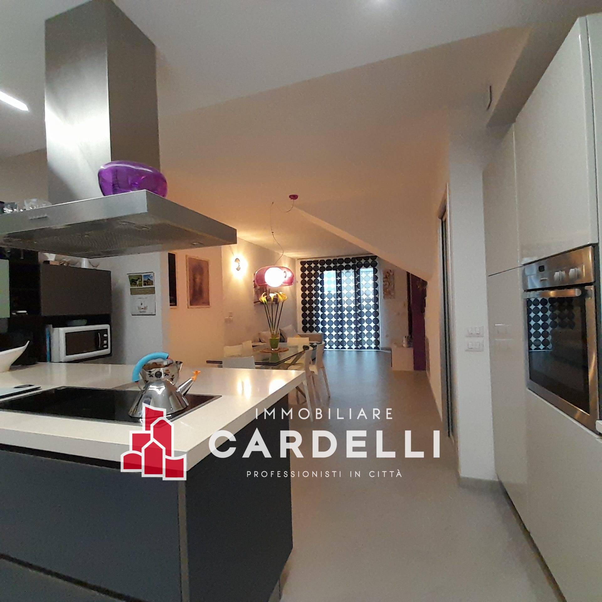 Villino a schiera in vendita a Porto Sant'Elpidio, Periferia