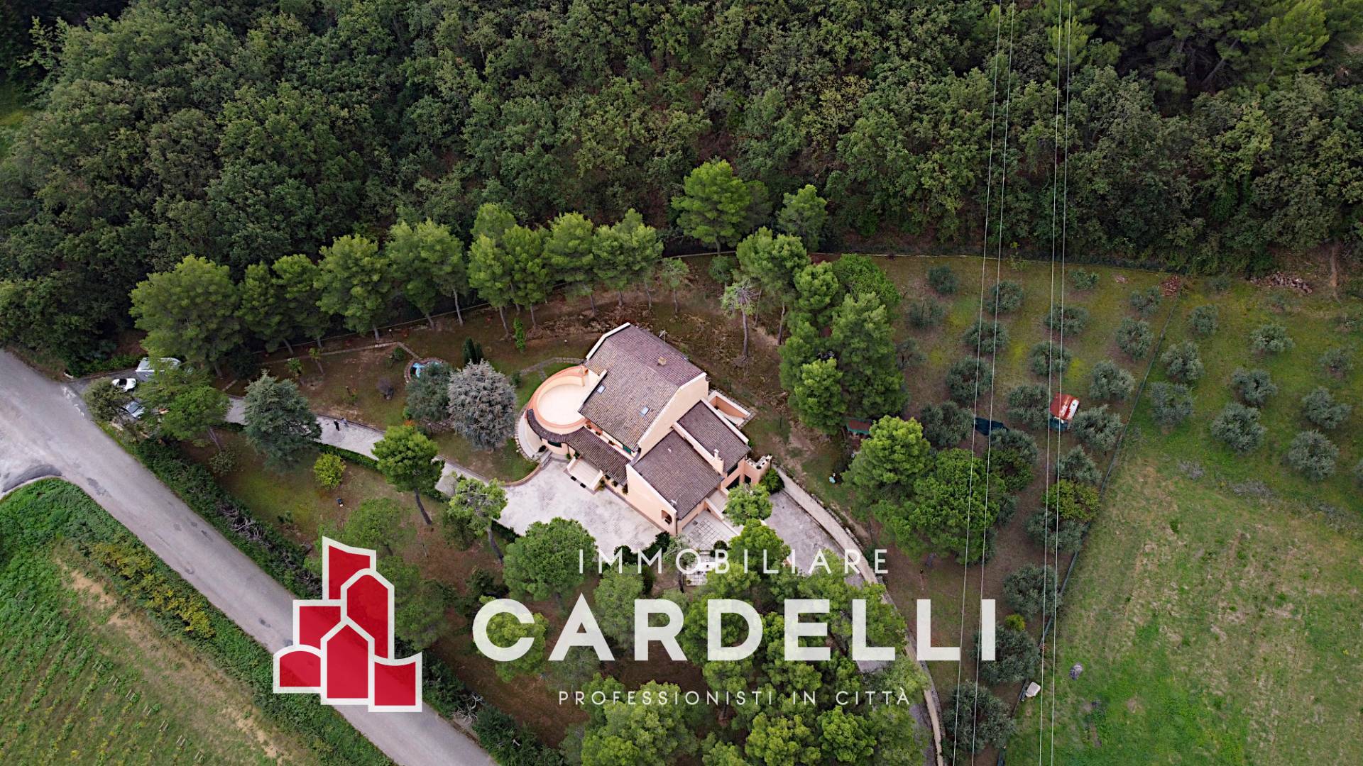 Villetta bifamiliare in vendita a Civitanova Marche, Contrada Asola