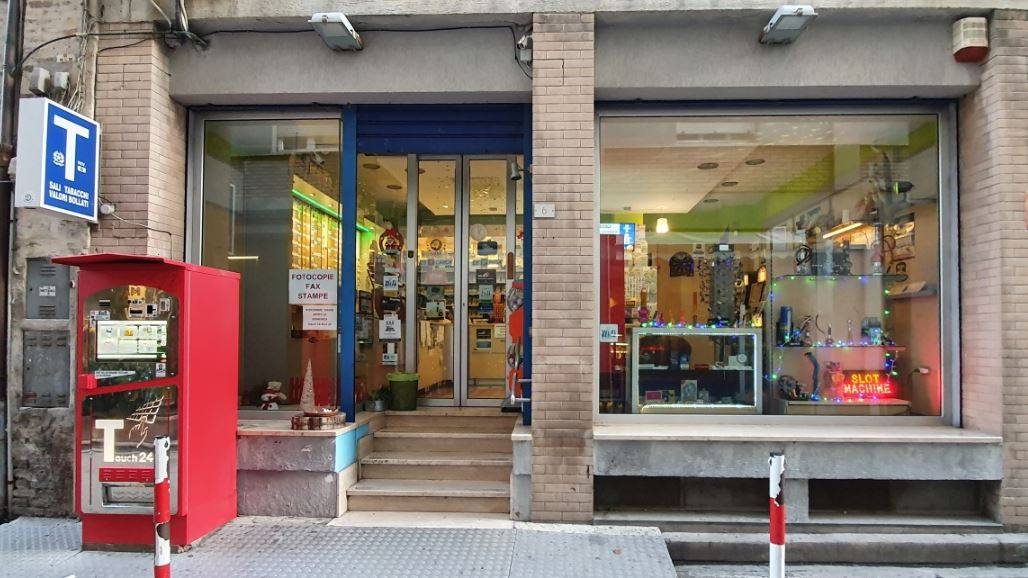 Attivit commerciale in vendita a Civitanova Marche