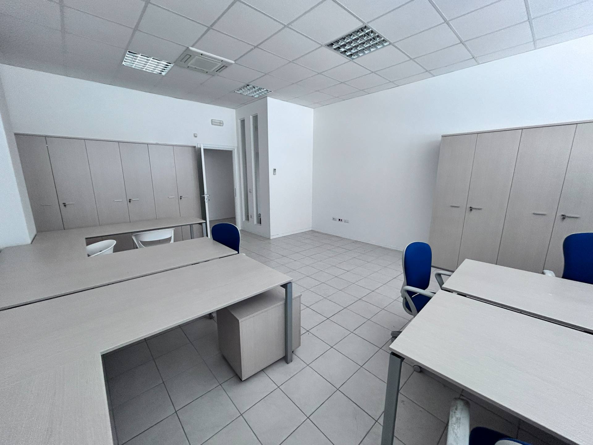 Ufficio in vendita a Civitanova Marche