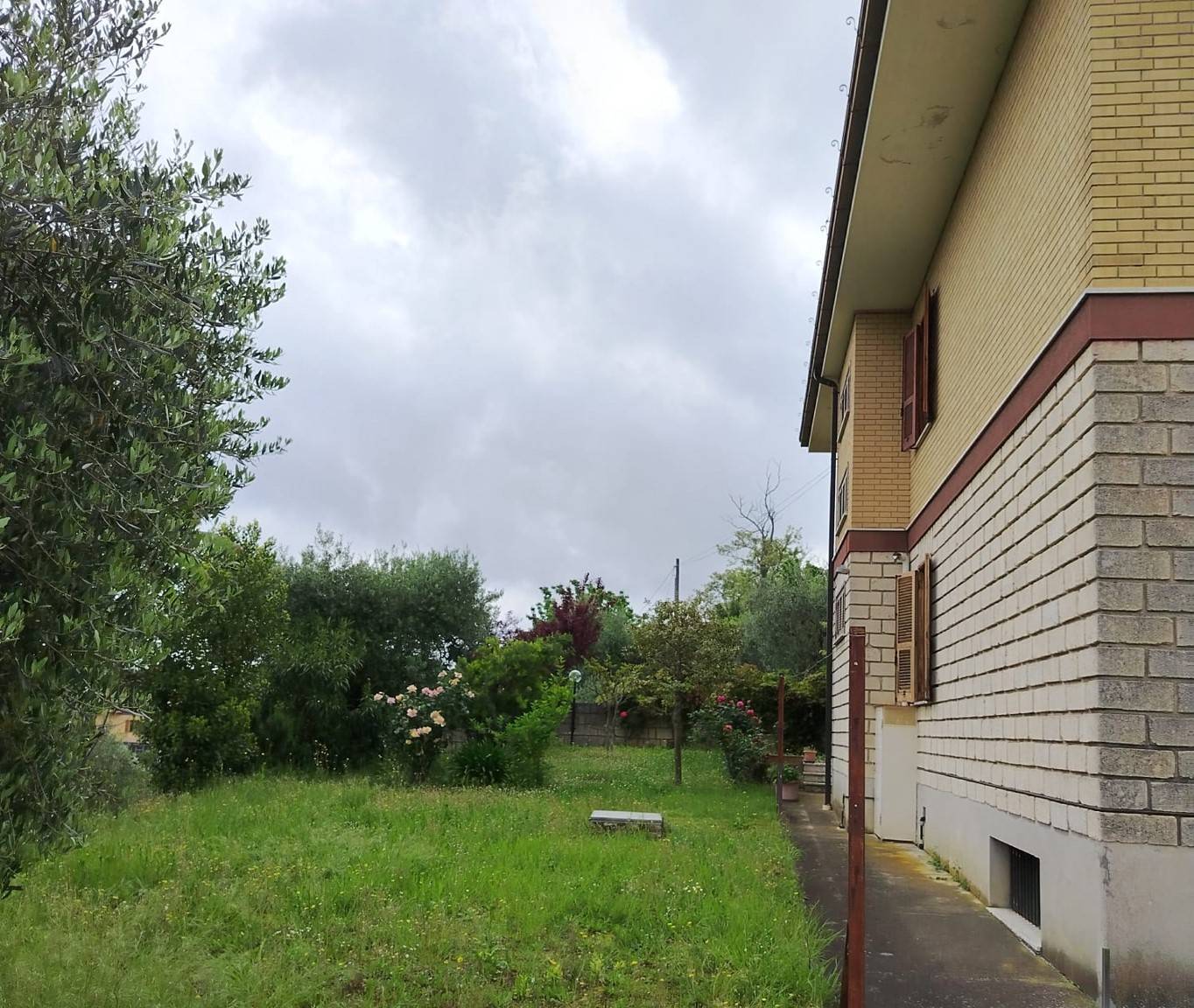 Casa colonica in vendita a Montottone