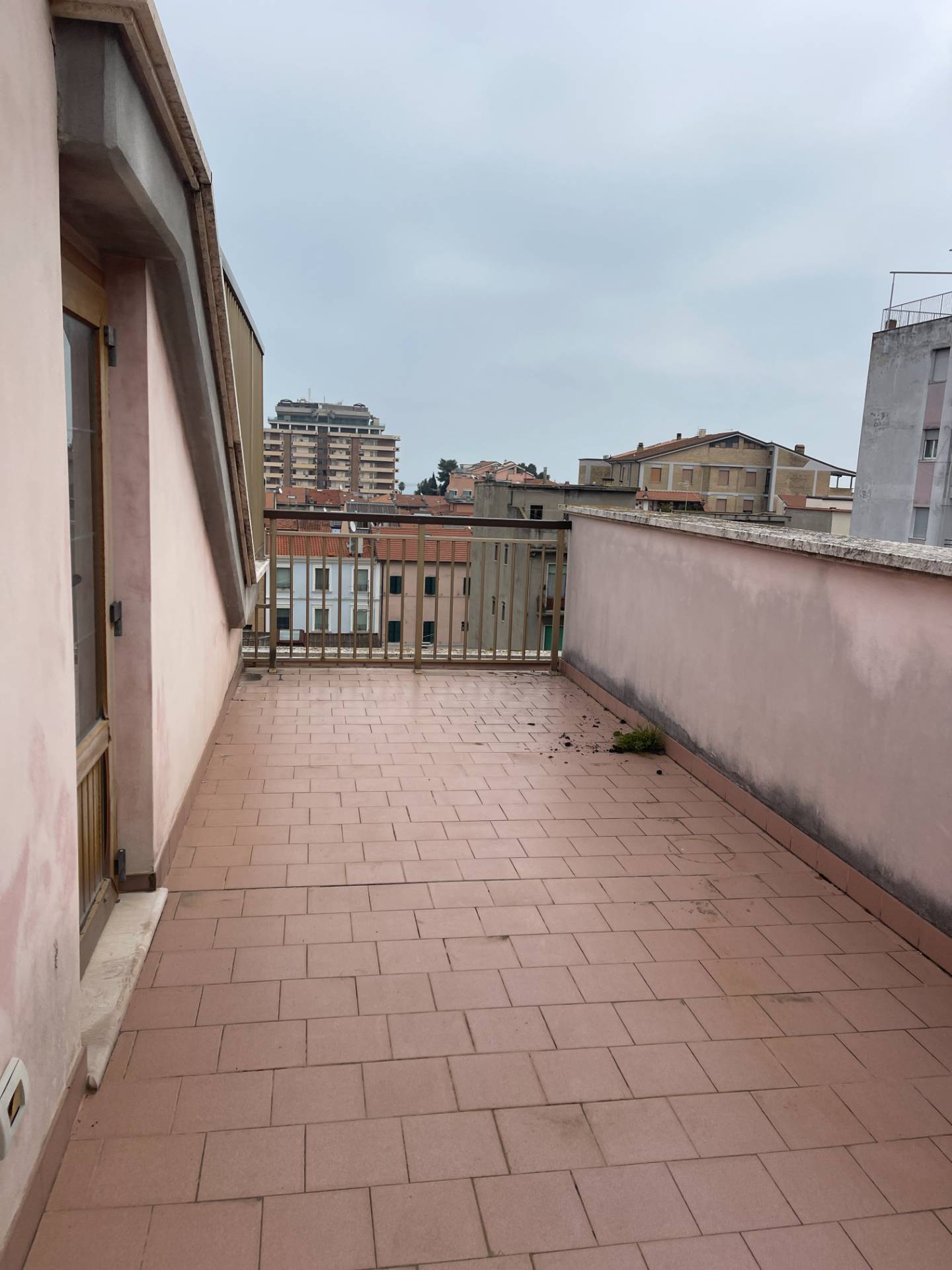 Appartamento in affitto a Civitanova Marche, Centro