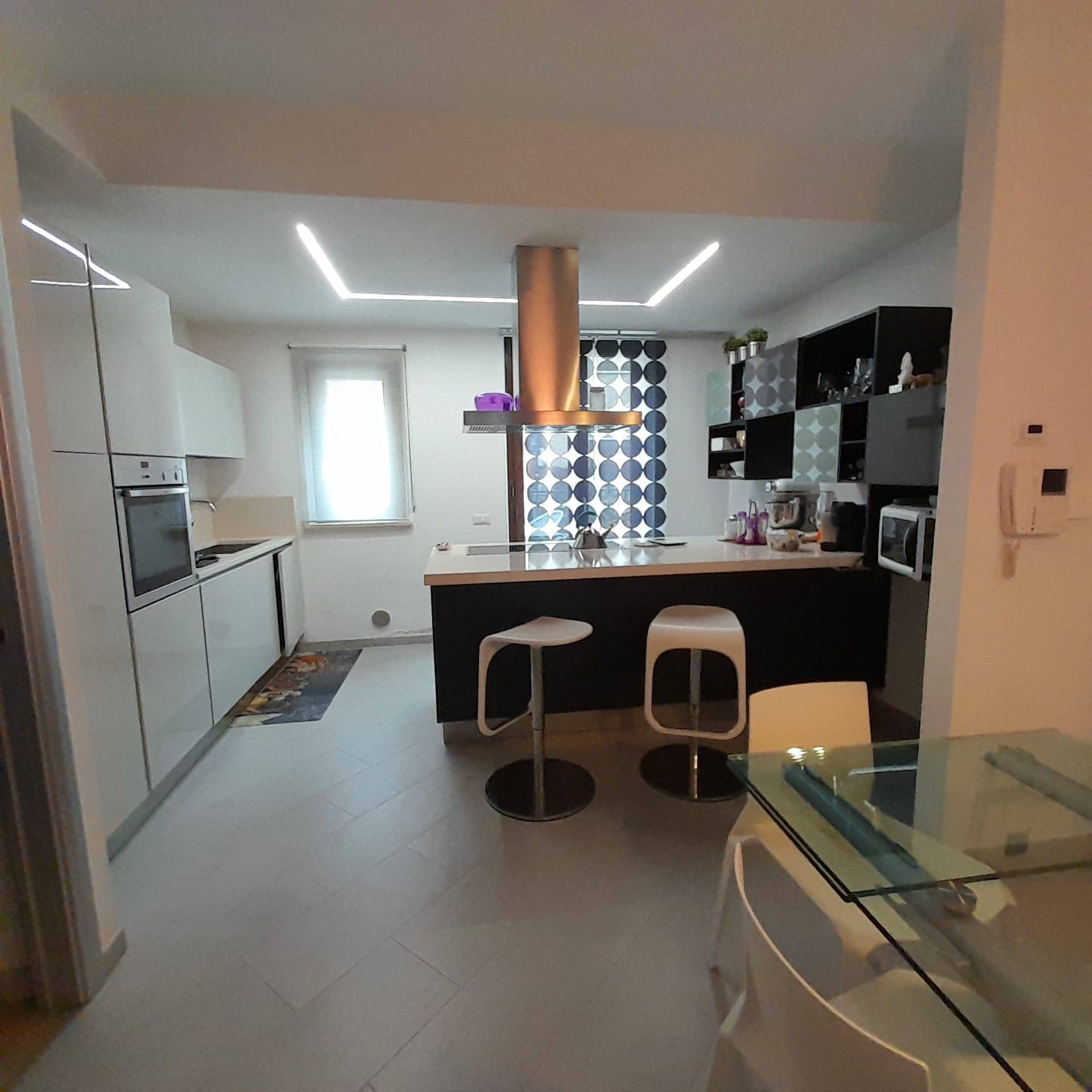 Villino a schiera in vendita a Porto Sant'Elpidio, Periferia
