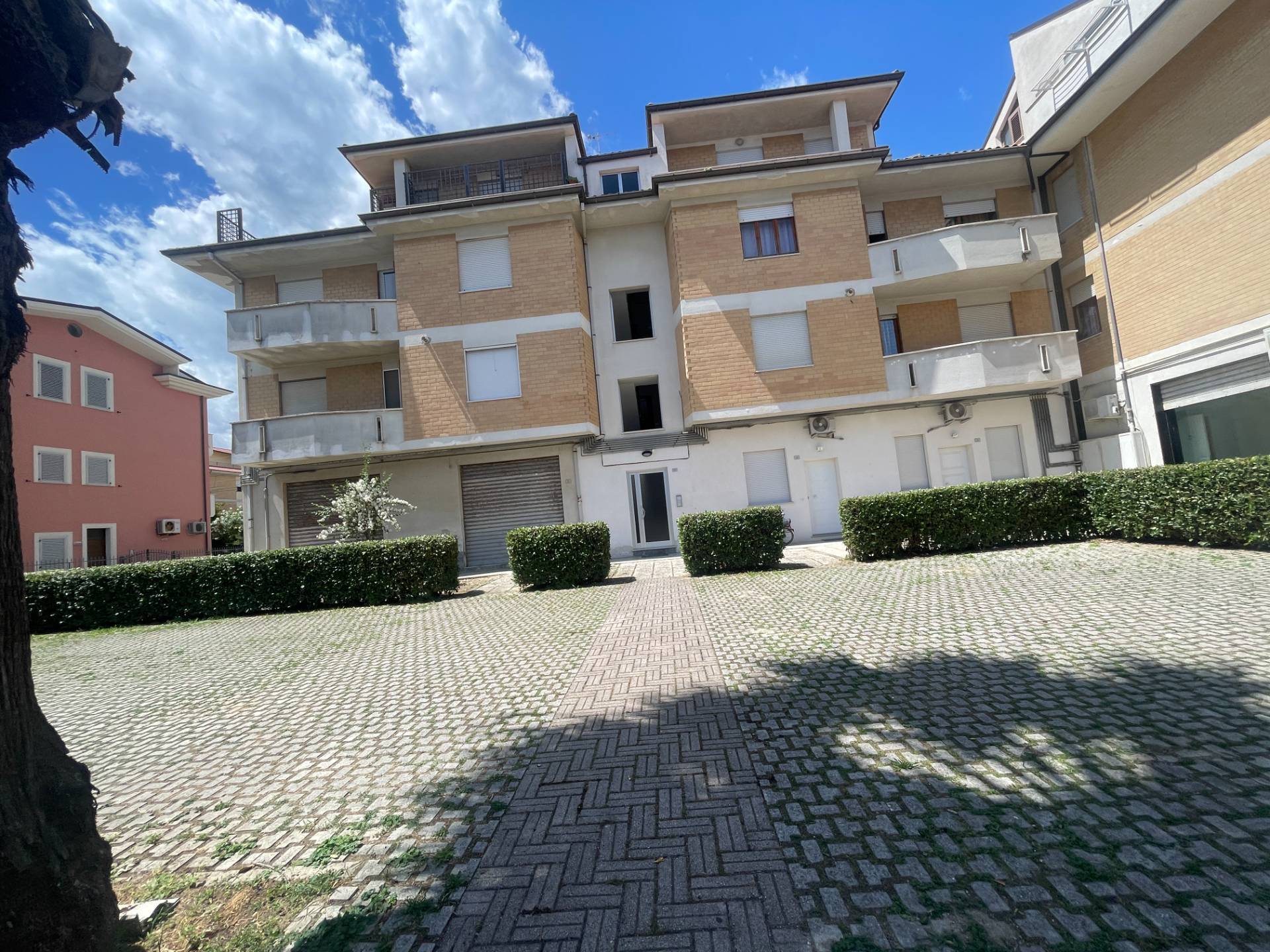 Appartamento in vendita a Porto Sant'Elpidio, Centro