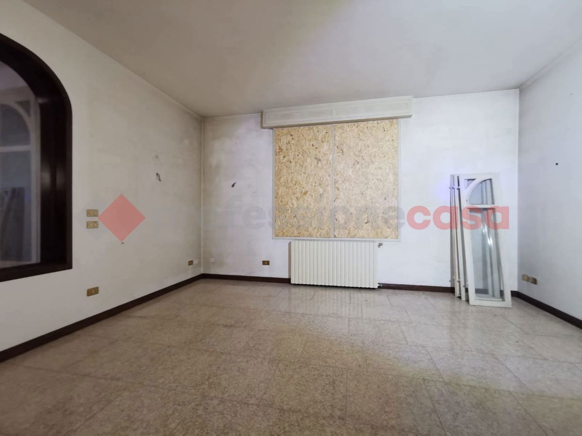 Villa con giardino a Cerea