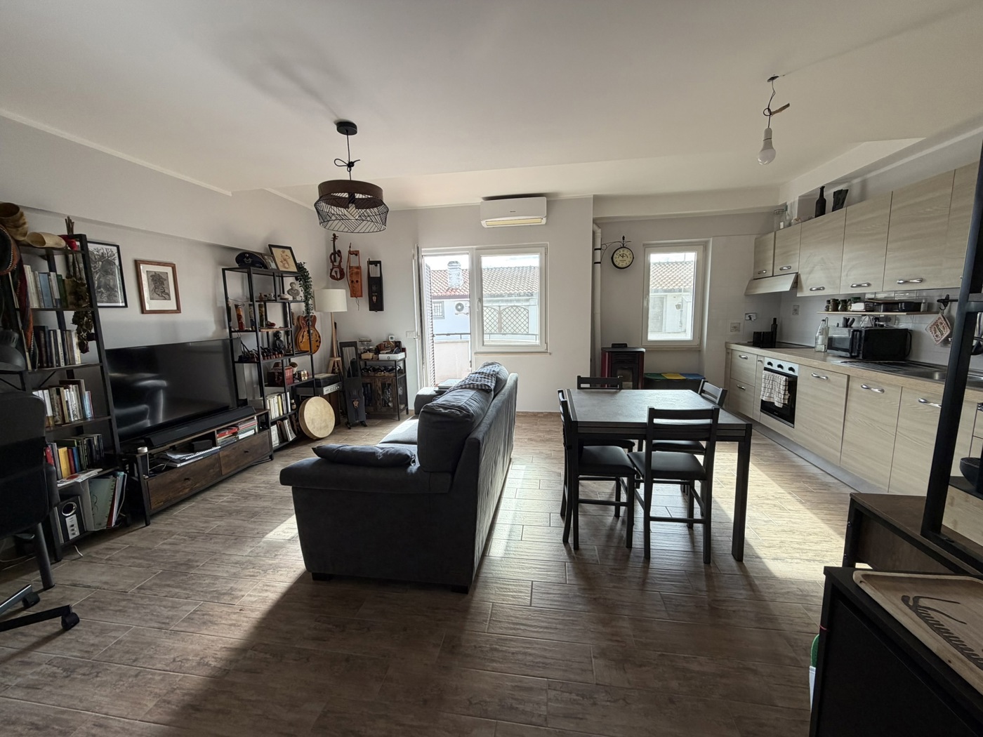 Trilocale ristrutturato a Cerveteri