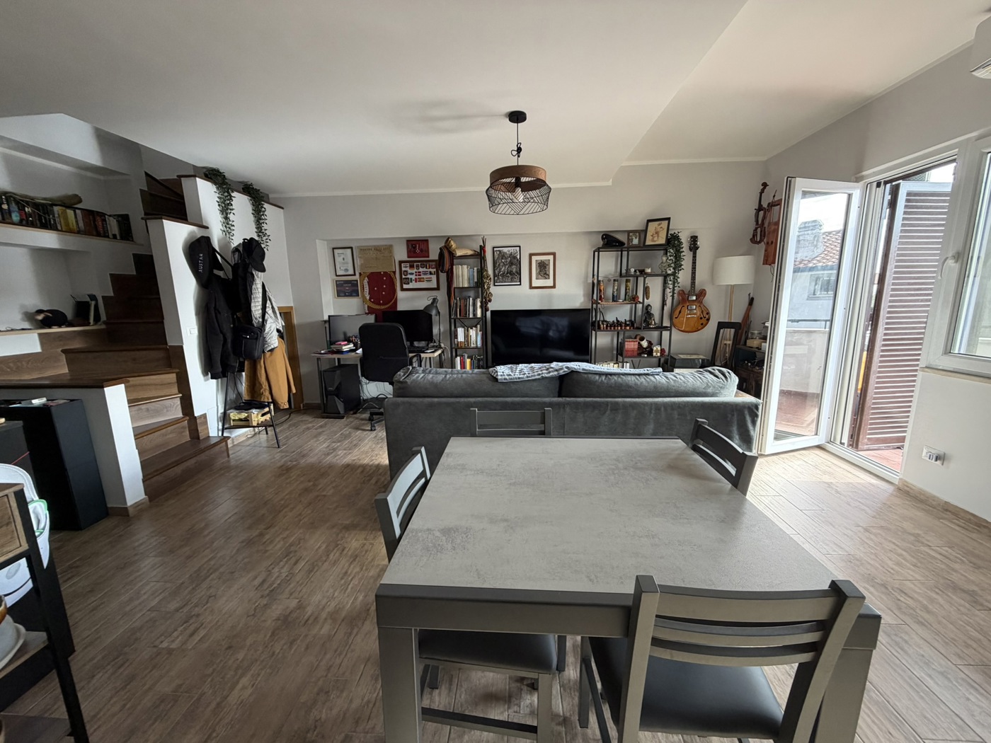 Trilocale ristrutturato a Cerveteri