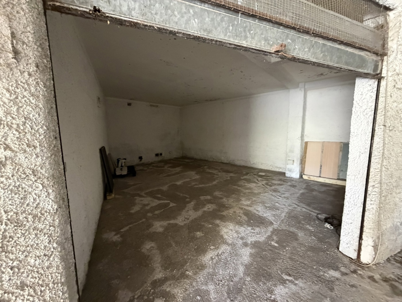 Box/Garage 37mq in vendita a Cerveteri