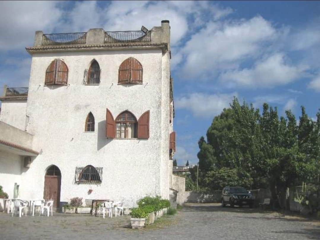 Attivit� commerciale Albergo in vendita a Cerveteri