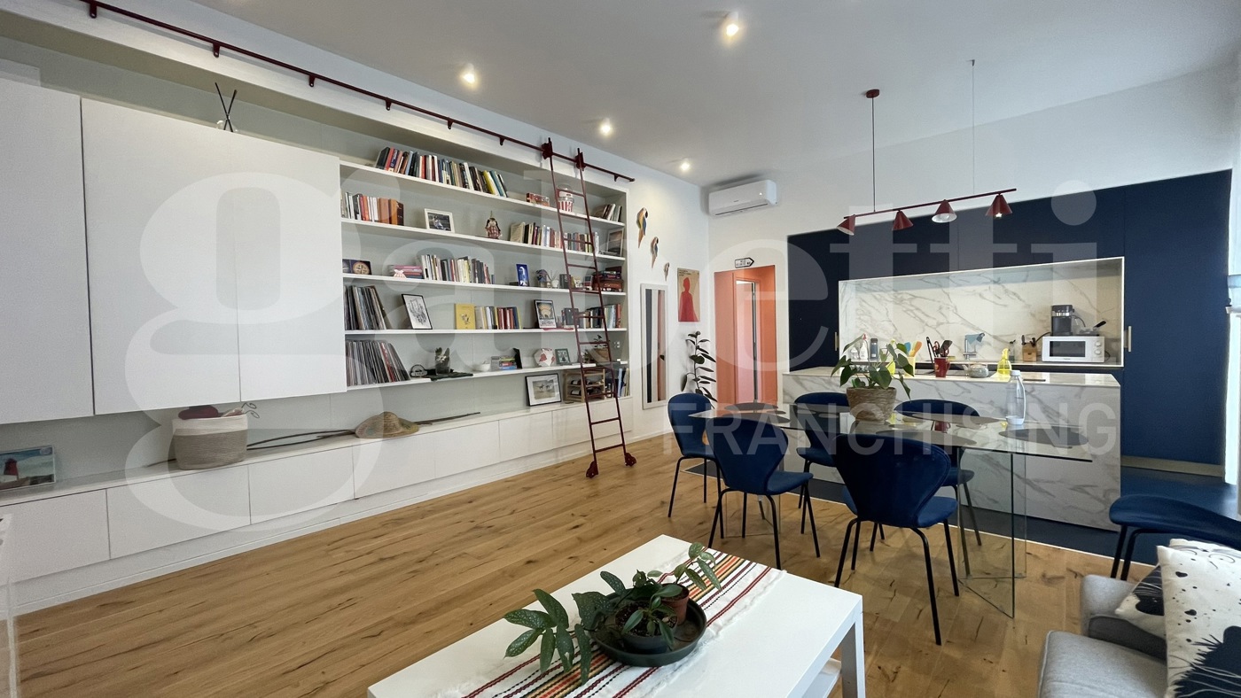 Quadrilocale arredato in affitto a Genova