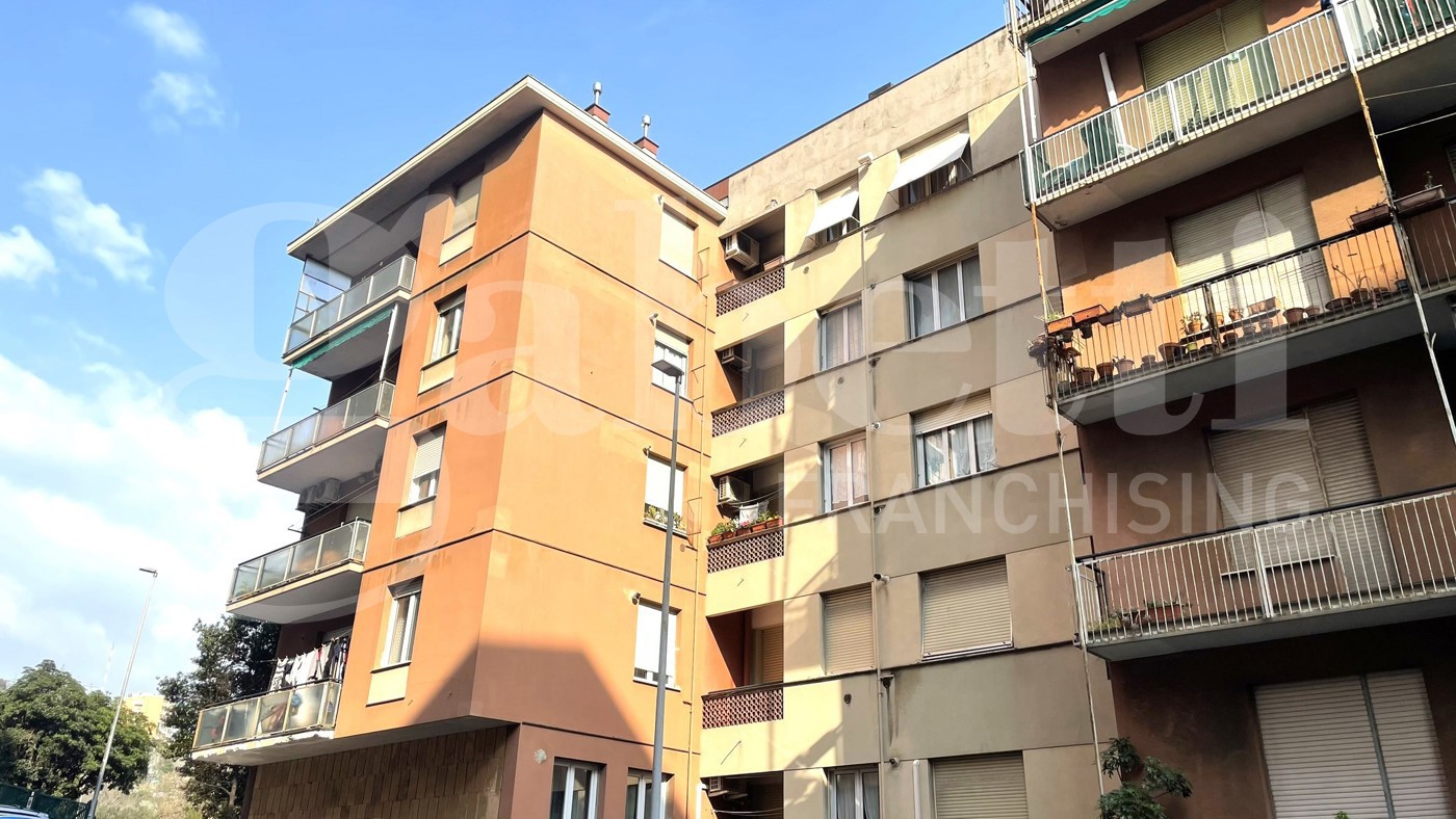 Quadrilocale in vendita a Genova
