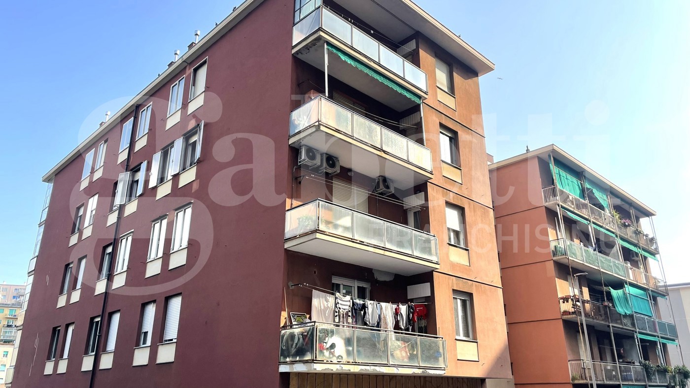 Quadrilocale in vendita a Genova